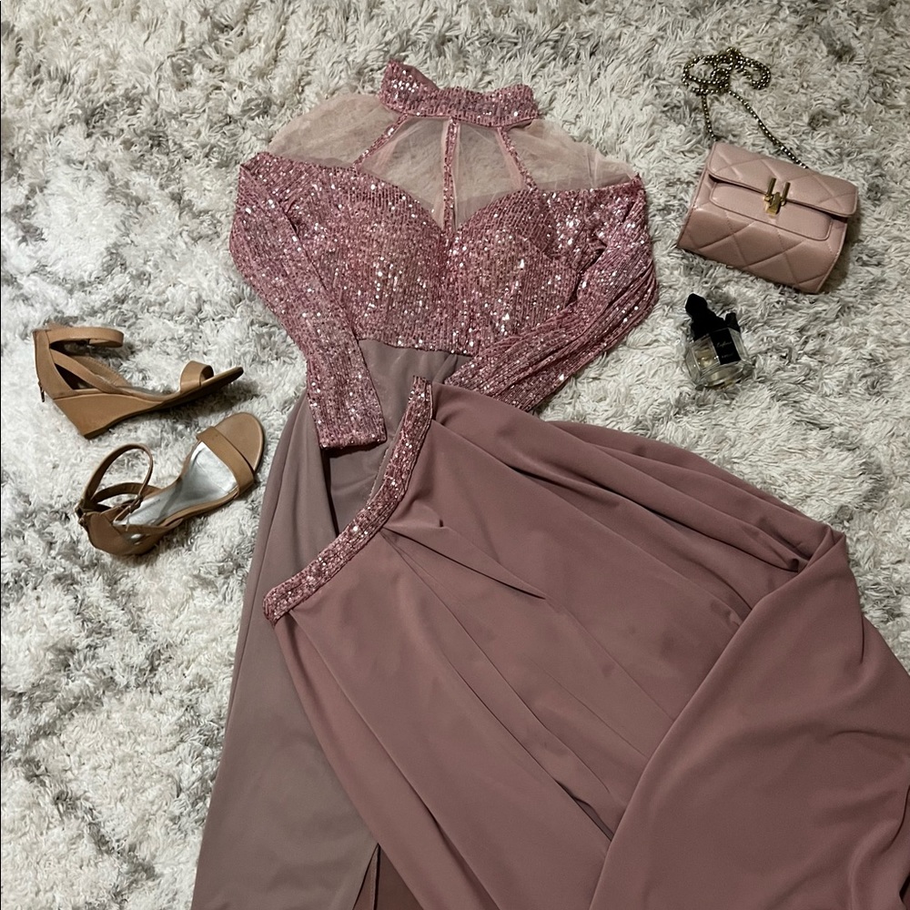 Party, occasion long dress with tail